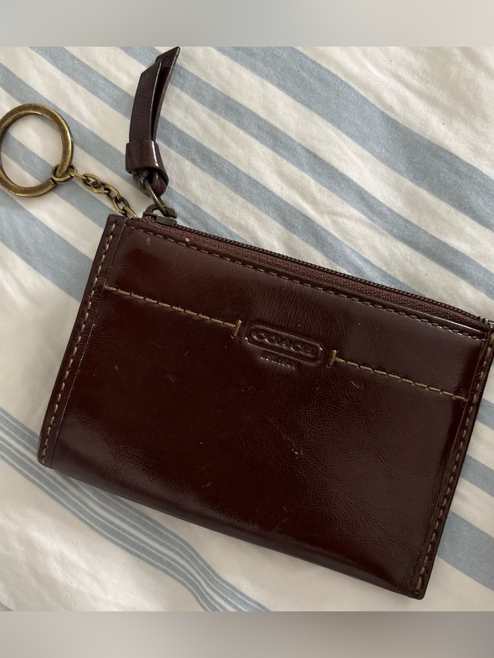 Vtg Coach Dark Brown Leather Zip Card Case coin wallet w Key Ring
